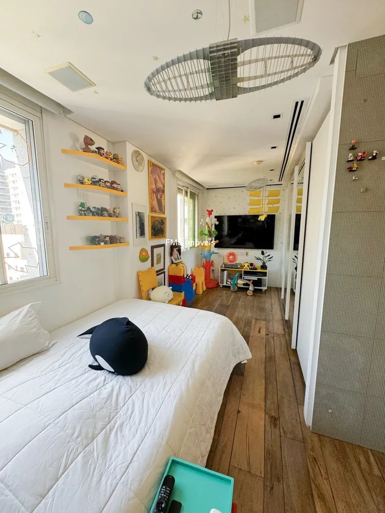Apartamento, 3 quartos, 246 m² - Foto 4