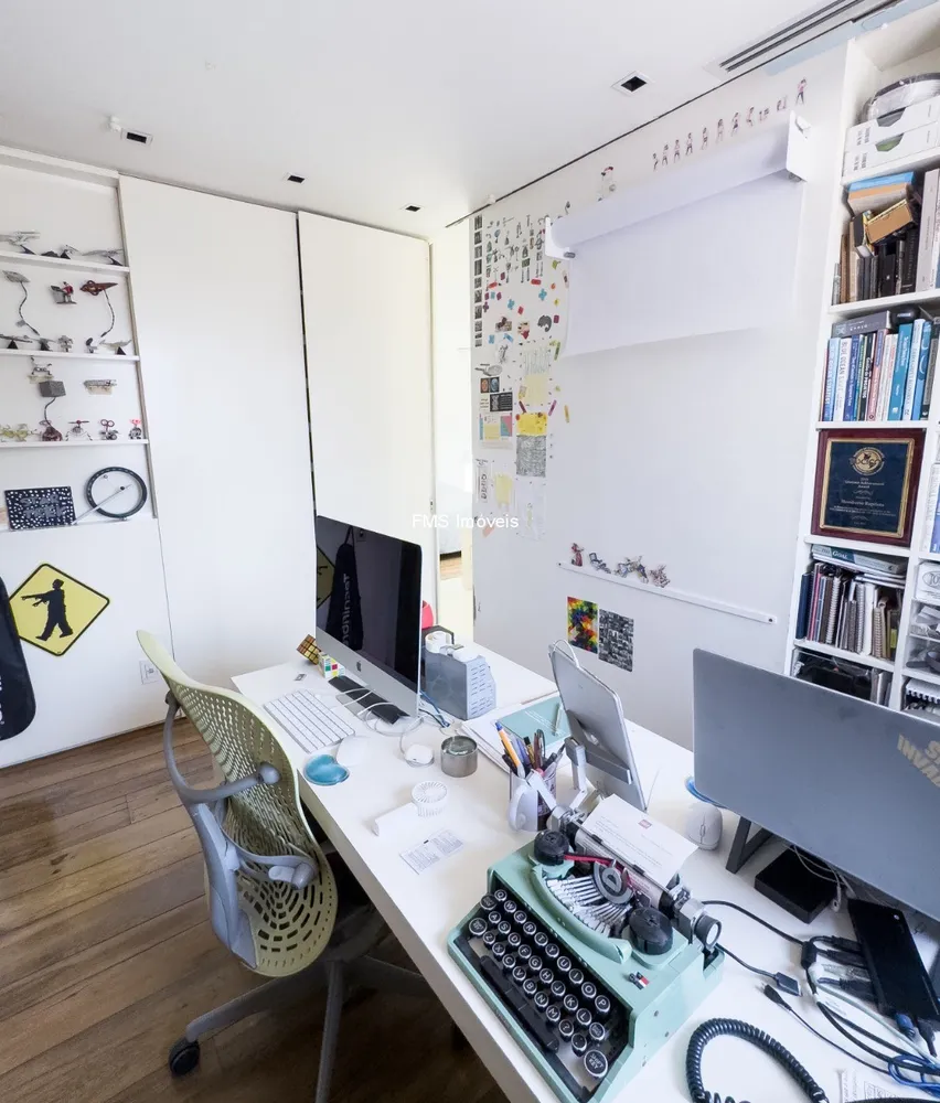 Apartamento, 3 quartos, 246 m² - Foto 2