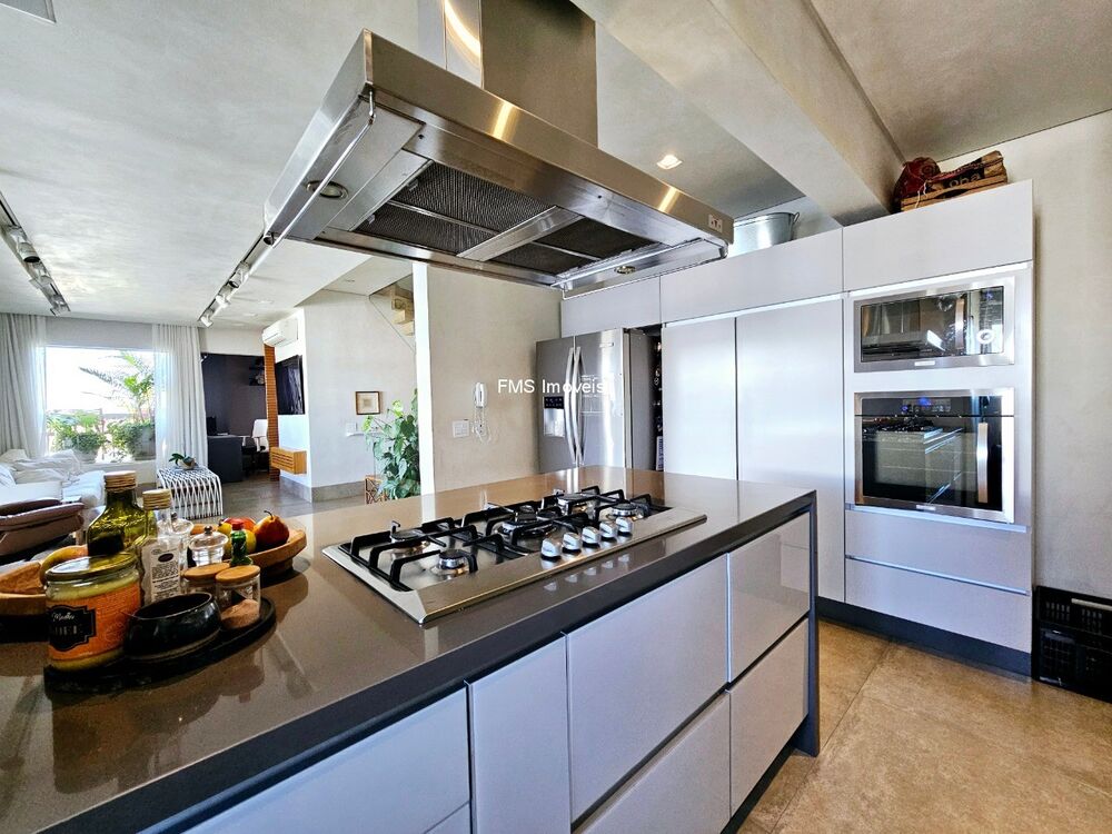 Cobertura, 3 quartos, 230 m² - Foto 2