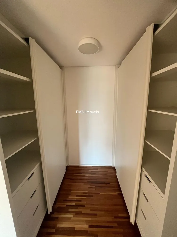 Apartamento, 3 quartos, 187 m² - Foto 2