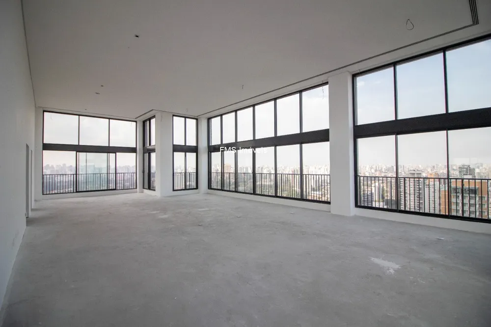 Apartamento, 2 quartos, 548 m² - Foto 2