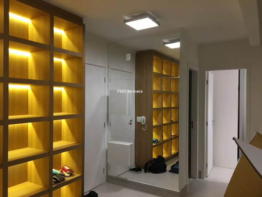 Apartamento à venda com 2 quartos, 64m² - Foto 3