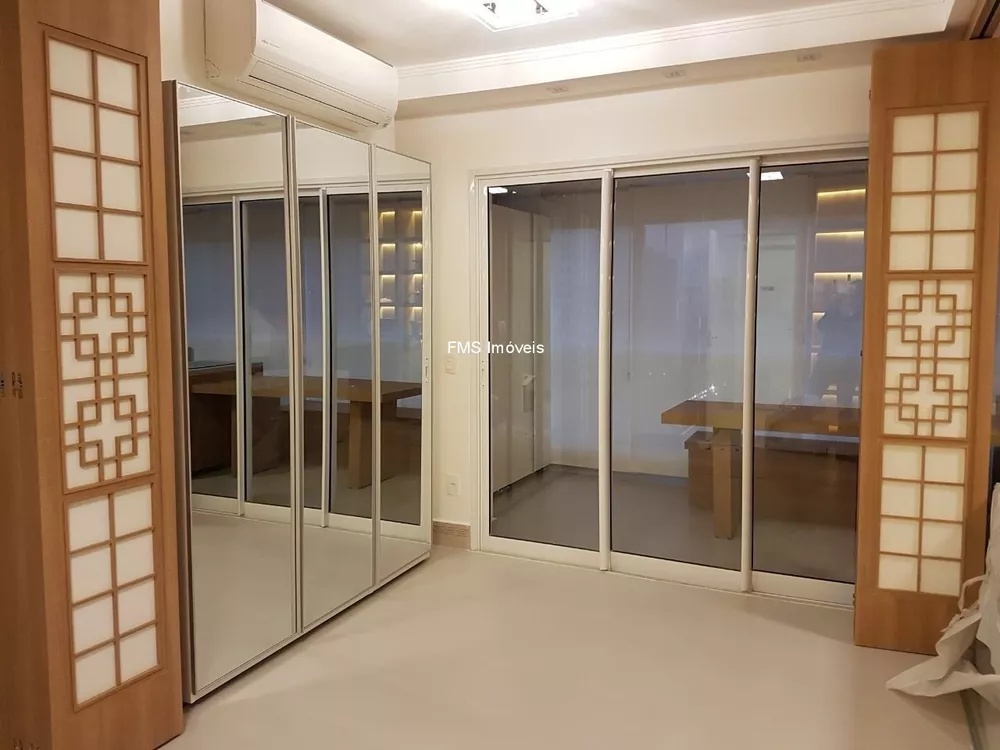 Apartamento à venda com 2 quartos, 64m² - Foto 2