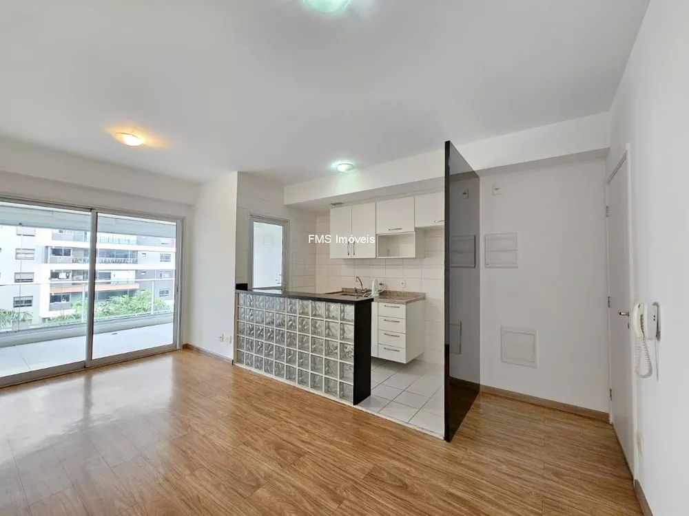 Apartamento à venda e aluguel com 2 quartos, 69m² - Foto 1