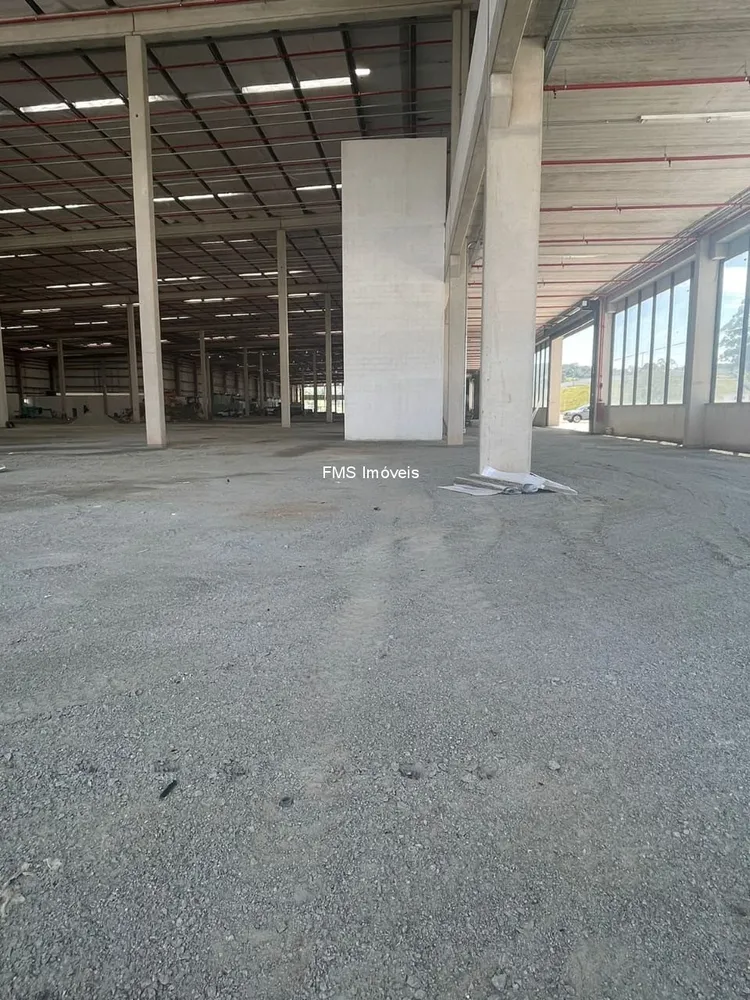 Depósito-Galpão, 7629 m² - Foto 1