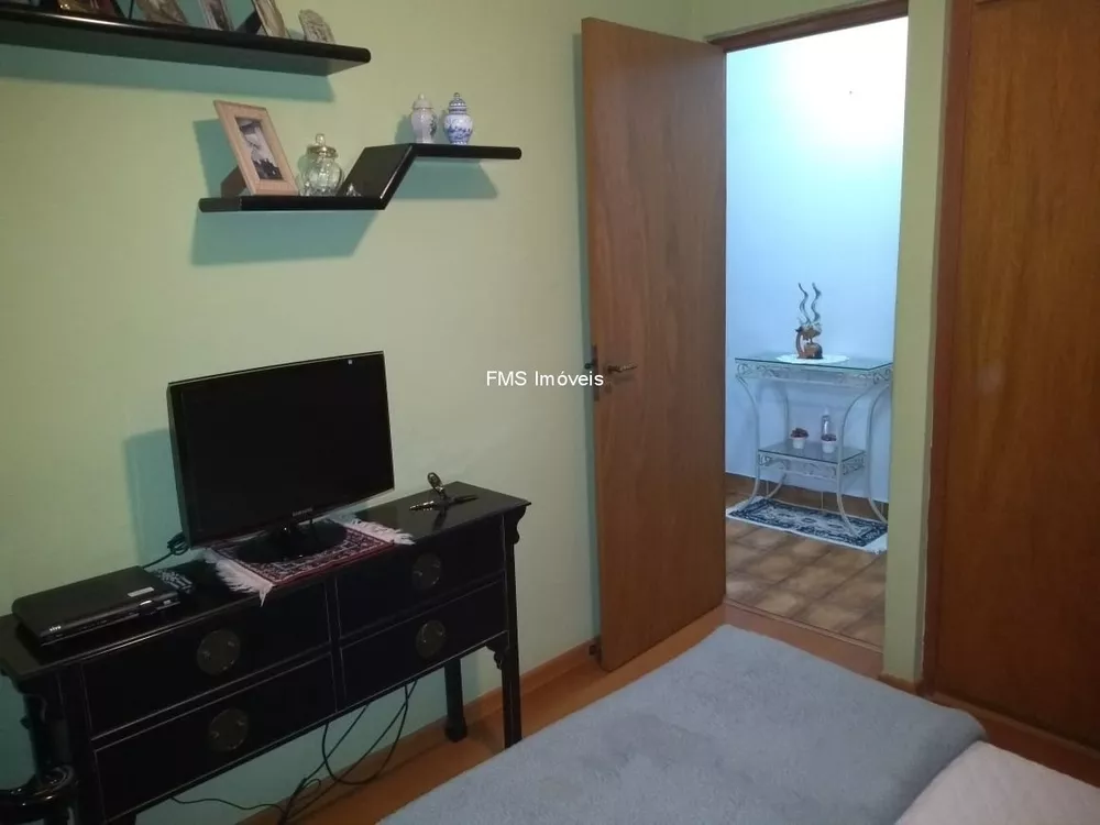 Apartamento à venda com 2 quartos, 80m² - Foto 3