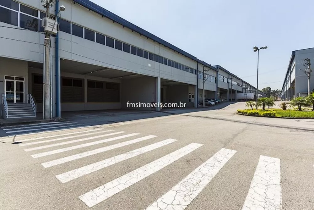 Depósito-Galpão-Armazém para alugar, 1761m² - Foto 1