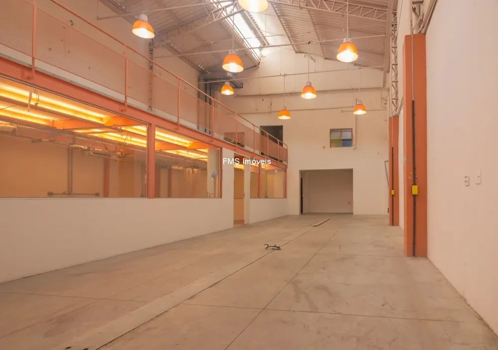 Depósito-Galpão, 600 m² - Foto 1