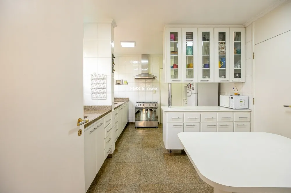 Apartamento, 3 quartos, 225 m² - Foto 3