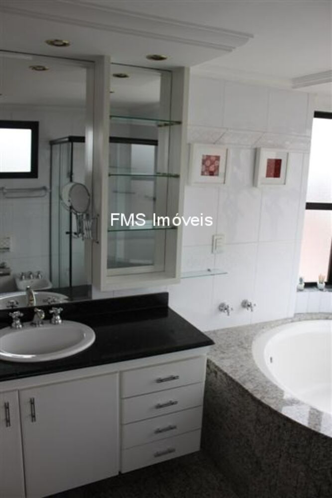Apartamento à venda com 4 quartos, 250m² - Foto 9