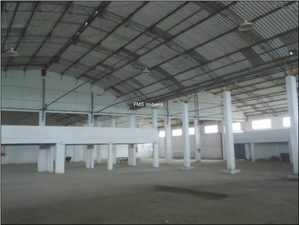 Depósito-Galpão, 7800 m² - Foto 1