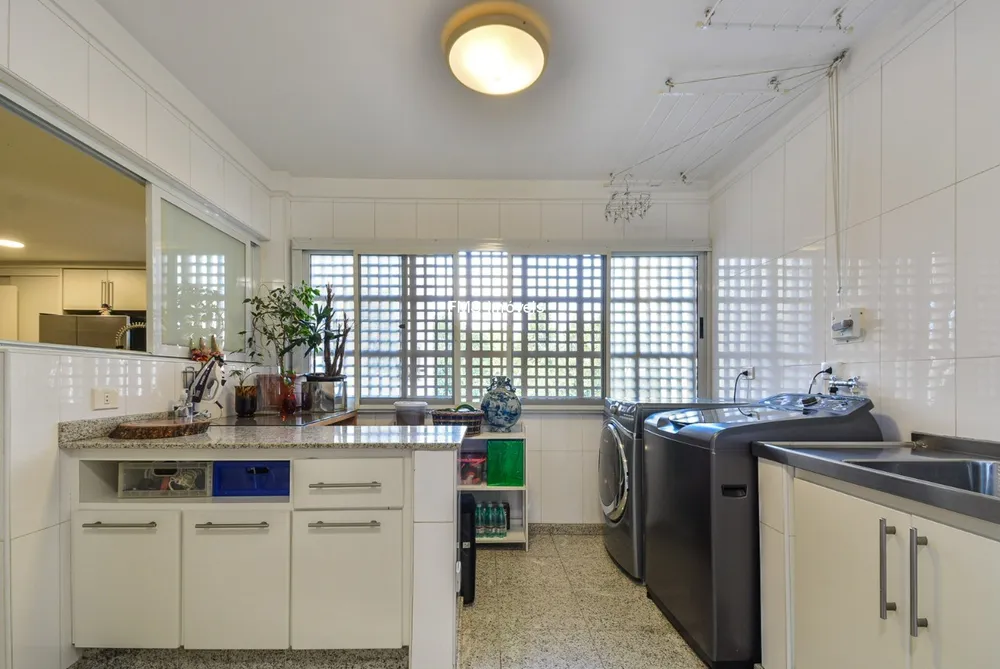 Apartamento, 3 quartos, 178 m² - Foto 1