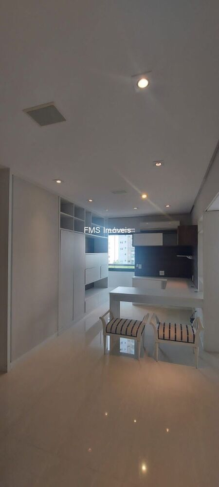 Apartamento à venda e aluguel com 3 quartos, 240m² - Foto 18