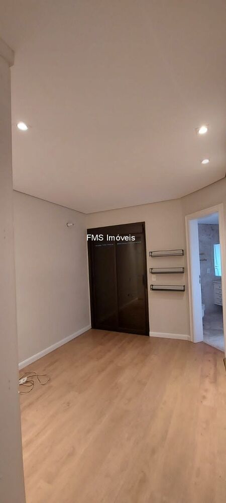 Apartamento à venda e aluguel com 3 quartos, 240m² - Foto 8