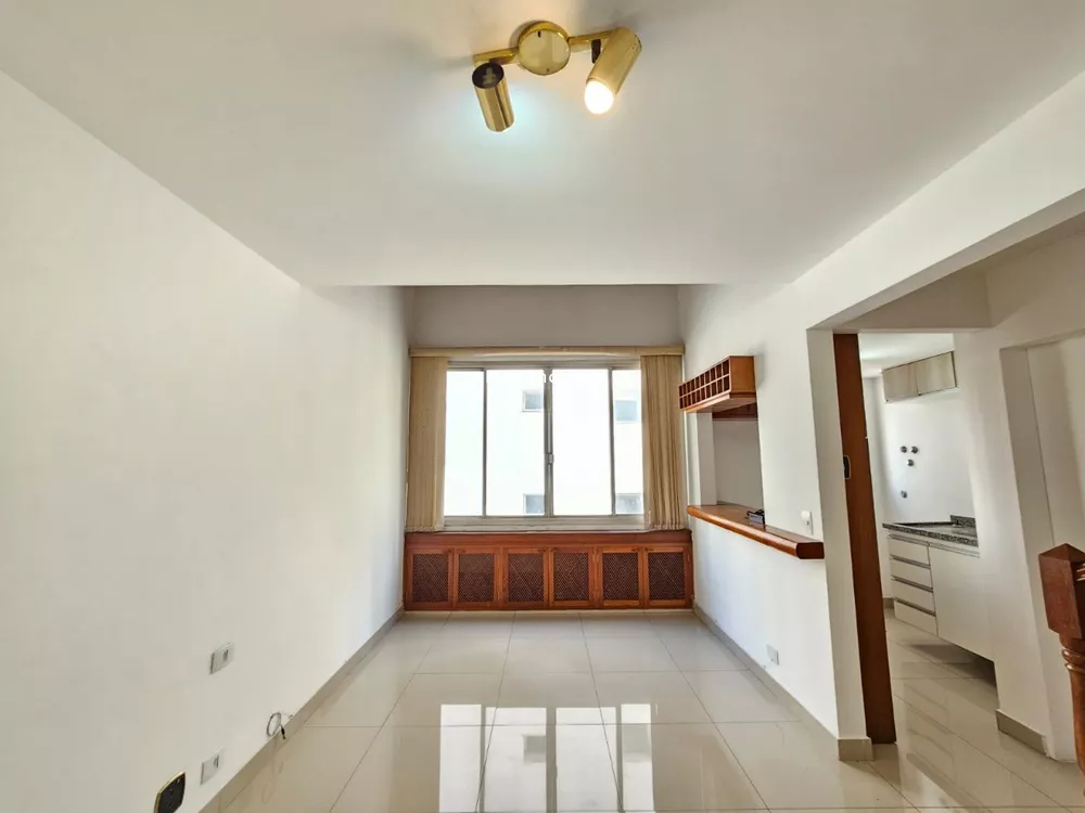 Apartamento à venda com 1 quarto, 55m² - Foto 2