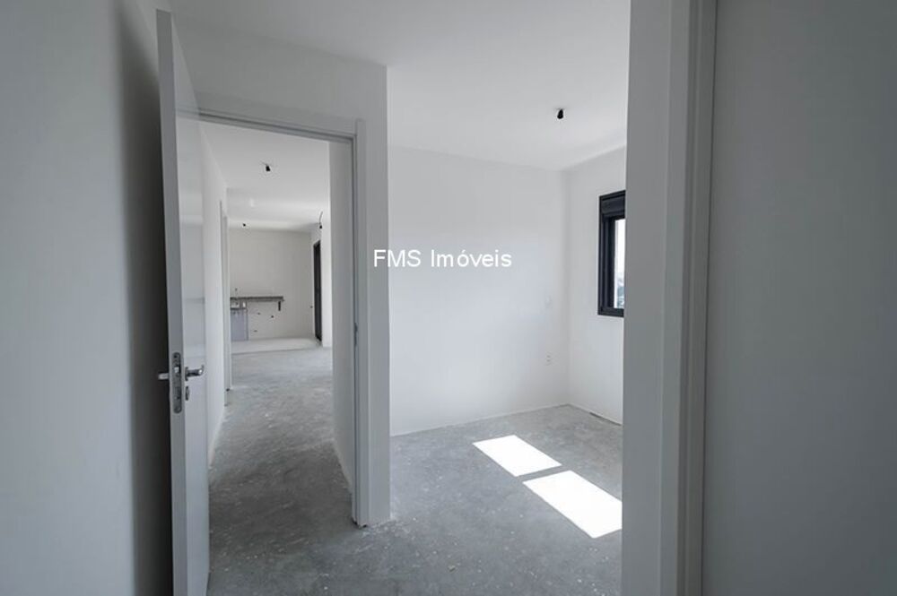 Apartamento à venda com 2 quartos, 55m² - Foto 19