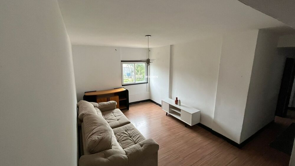 Apartamento à venda com 2 quartos, 74m² - Foto 2