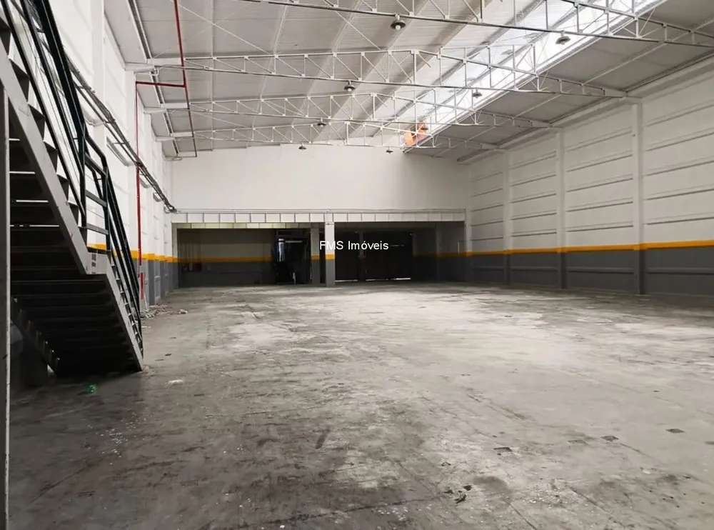 Depósito-Galpão, 1700 m² - Foto 2