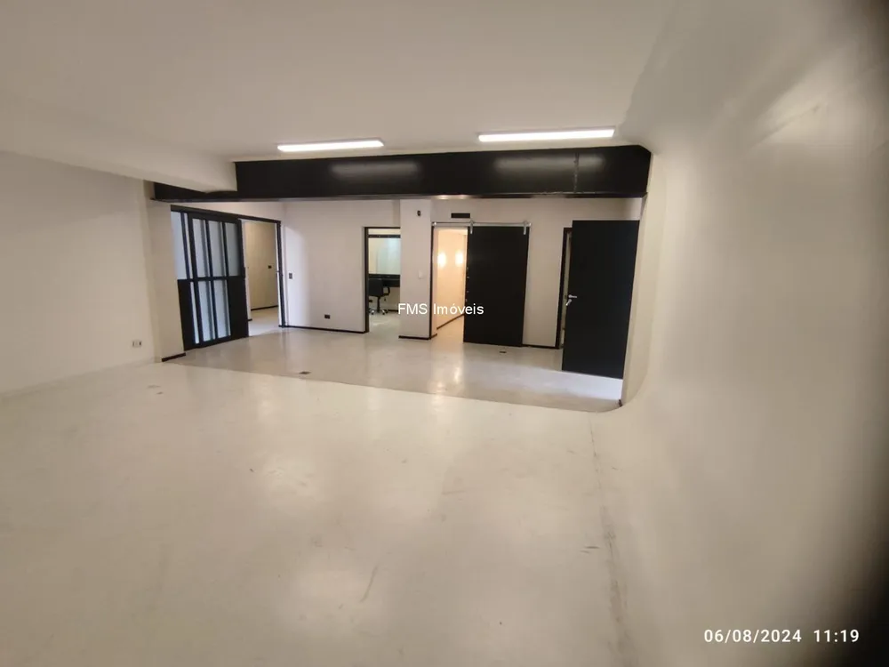 Prédio Inteiro, 240 m² - Foto 1