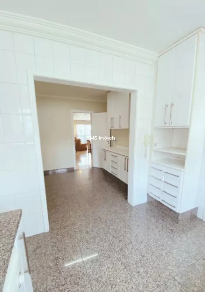 Apartamento à venda com 4 quartos, 169m² - Foto 4