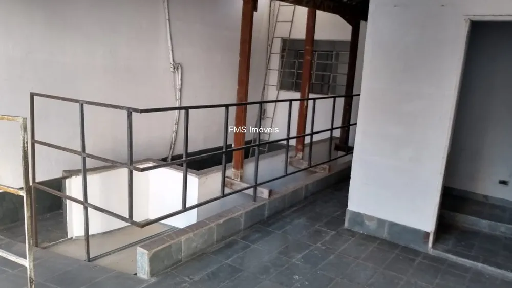 Prédio Inteiro, 560 m² - Foto 2