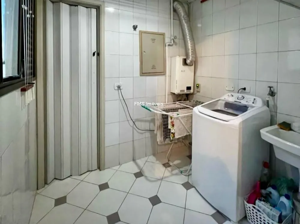 Apartamento, 3 quartos, 220 m² - Foto 2