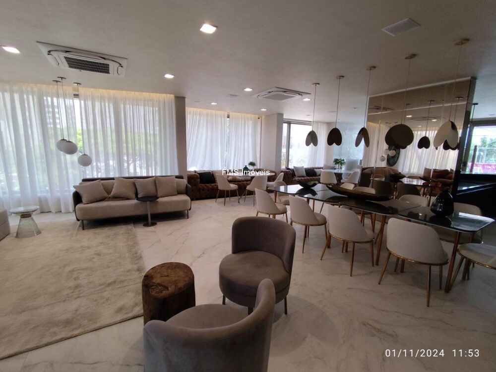 Apartamento, 3 quartos, 136 m² - Foto 1
