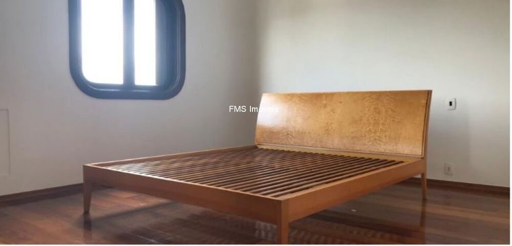 Apartamento para alugar com 4 quartos, 240m² - Foto 10