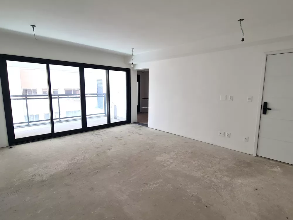 Apartamento à venda com 1 quarto, 79m² - Foto 1