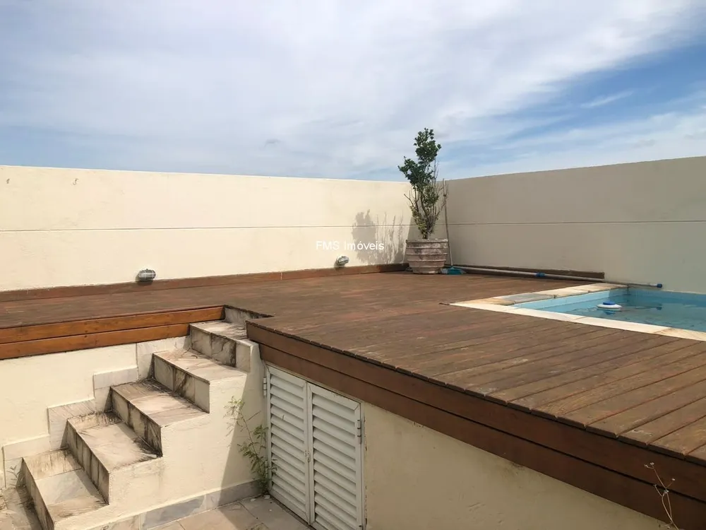 Cobertura, 3 quartos, 167 m² - Foto 4