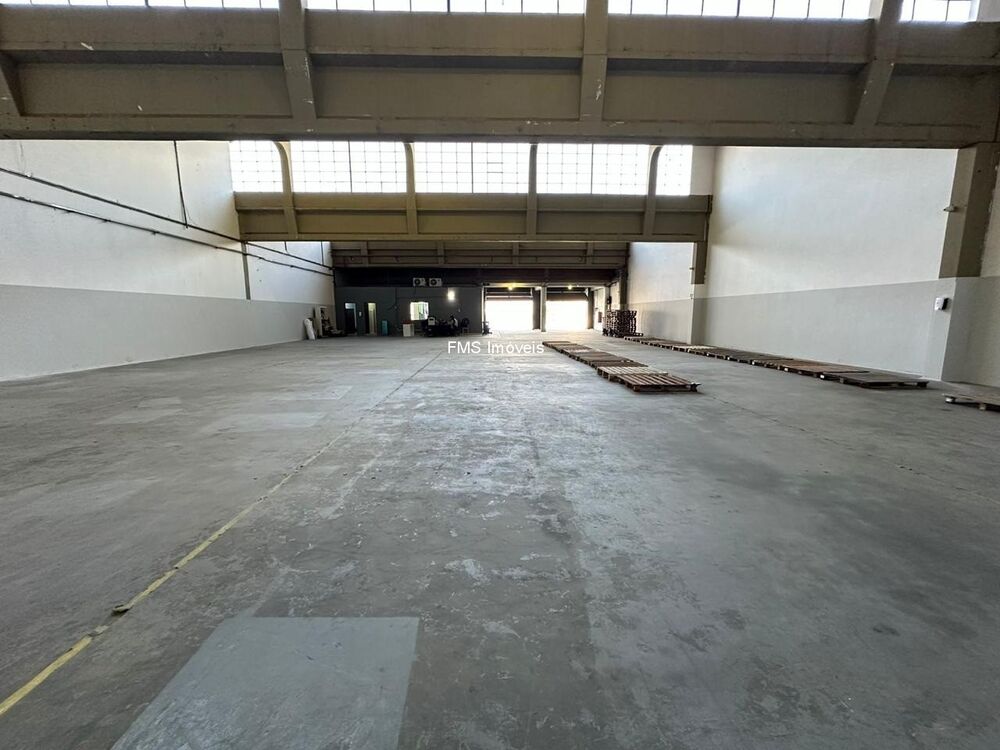 Depósito-Galpão-Armazém para alugar, 710m² - Foto 15