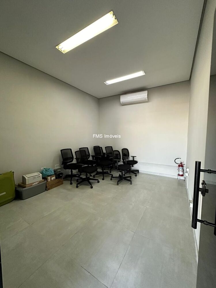 Depósito-Galpão-Armazém para alugar, 710m² - Foto 9