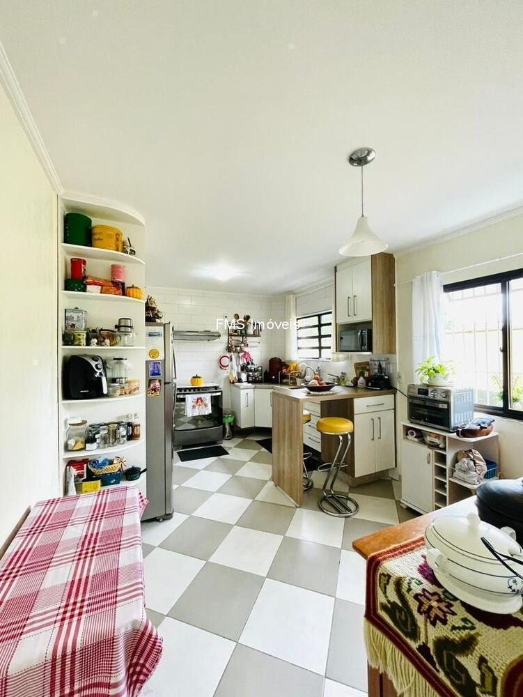 Casa, 4 quartos, 168 m² - Foto 3