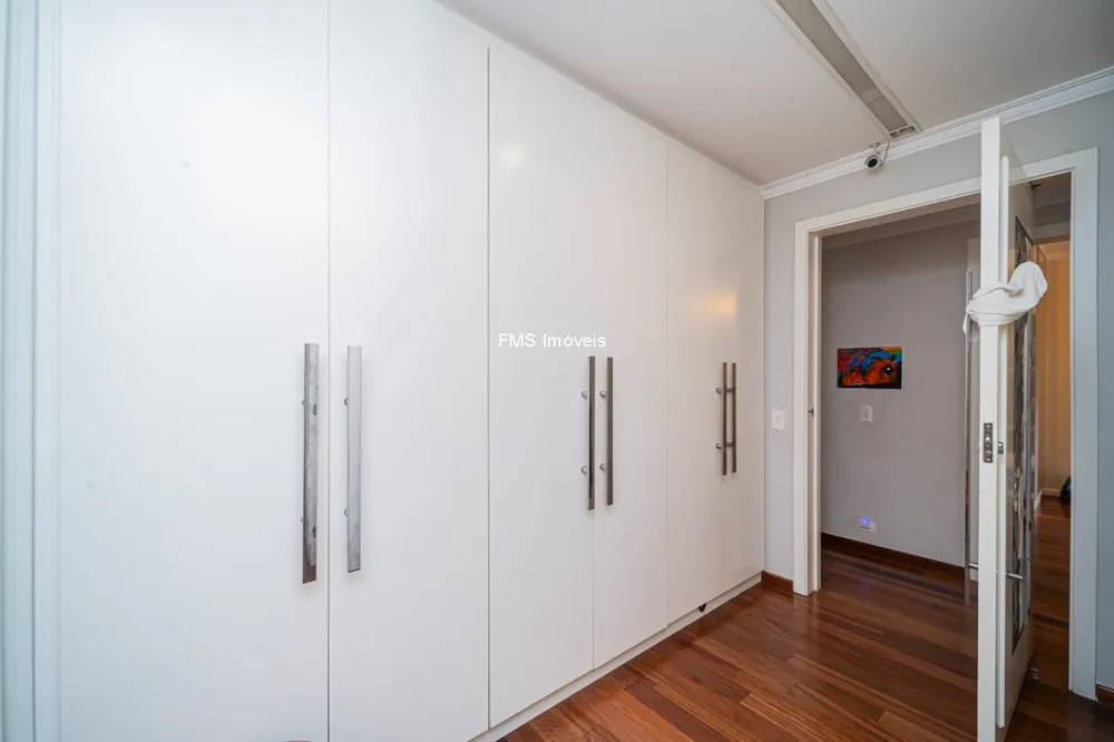 Apartamento, 3 quartos, 170 m² - Foto 2