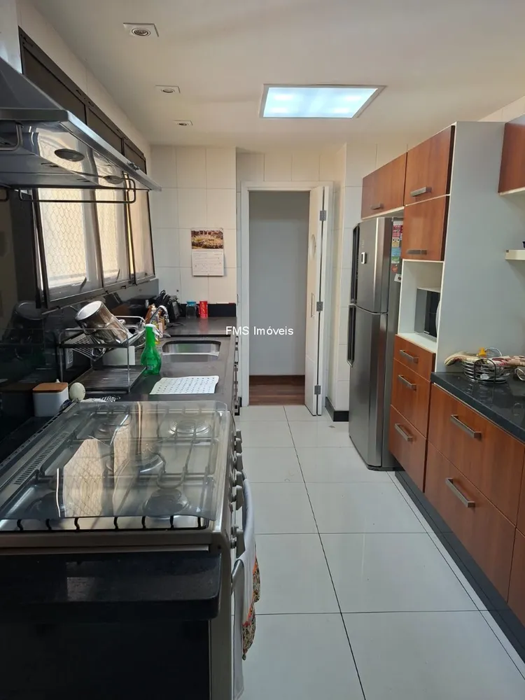 Apartamento, 3 quartos, 191 m² - Foto 2