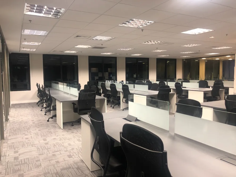 Sala-Conjunto, 300 m² - Foto 1