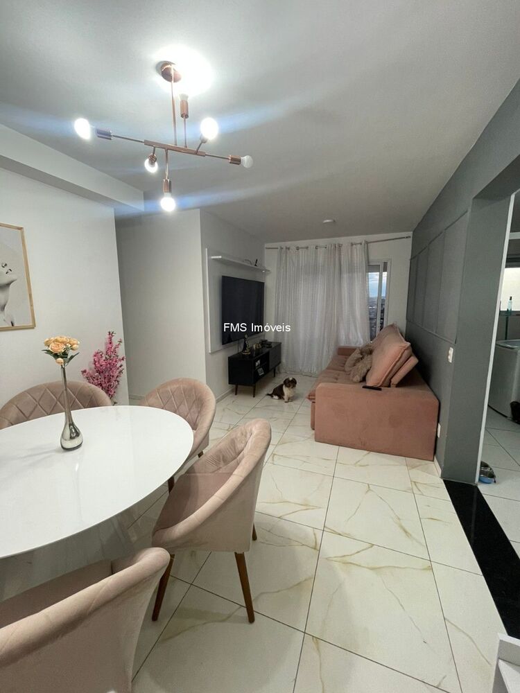 Apartamento à venda com 2 quartos, 69m² - Foto 8