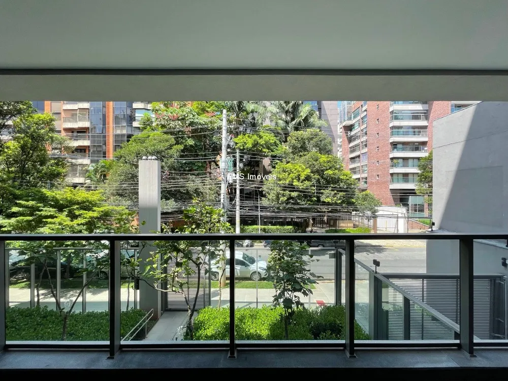 Apartamento, 3 quartos, 216 m² - Foto 2