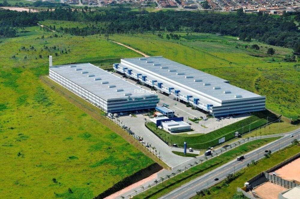 Depósito-Galpão-Armazém para alugar, 1600m² - Foto 1