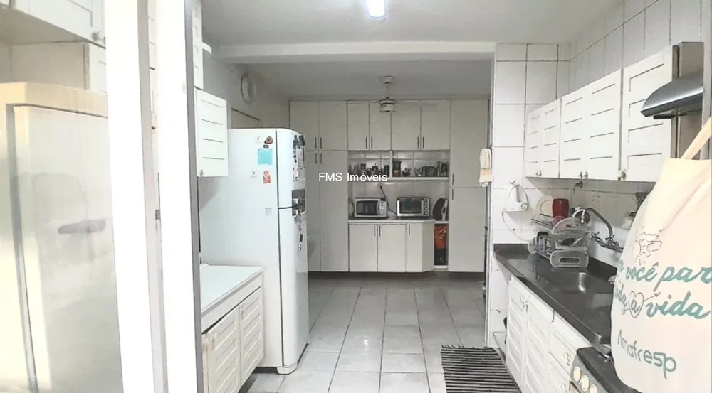 Apartamento, 3 quartos, 170 m² - Foto 1
