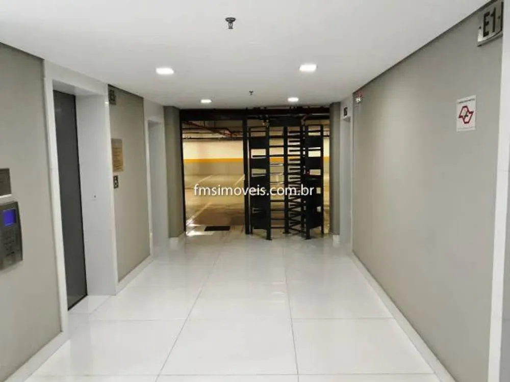 Prédio Inteiro, 11600 m² - Foto 1