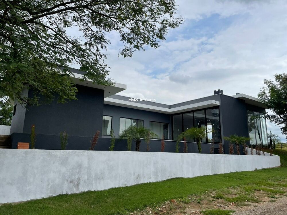 Casa à venda com 3 quartos, 186m² - Foto 11