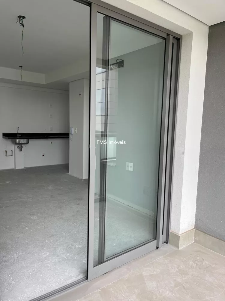 Apartamento à venda com 1 quarto, 45m² - Foto 1