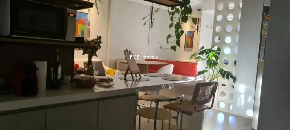 Apartamento, 2 quartos, 75 m² - Foto 1