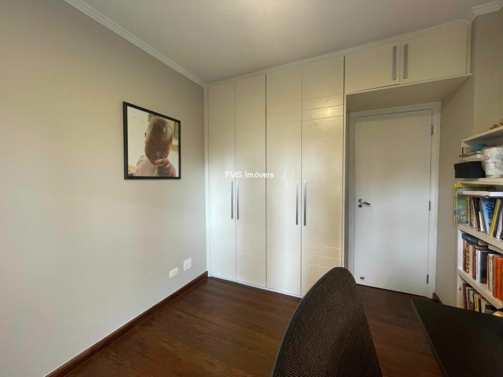 Apartamento à venda com 3 quartos, 110m² - Foto 9