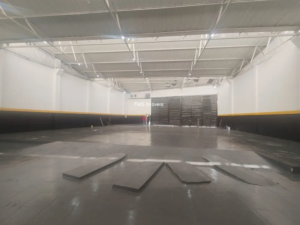 Loja-Salão, 1078 m² - Foto 2