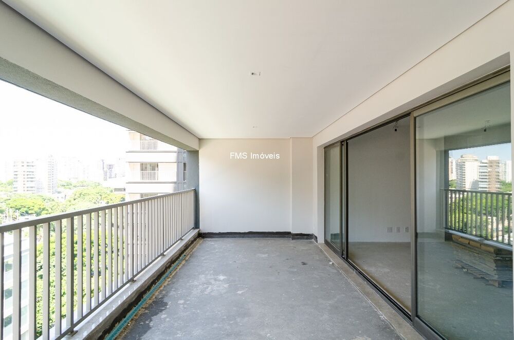 Apartamento à venda com 3 quartos, 158m² - Foto 6
