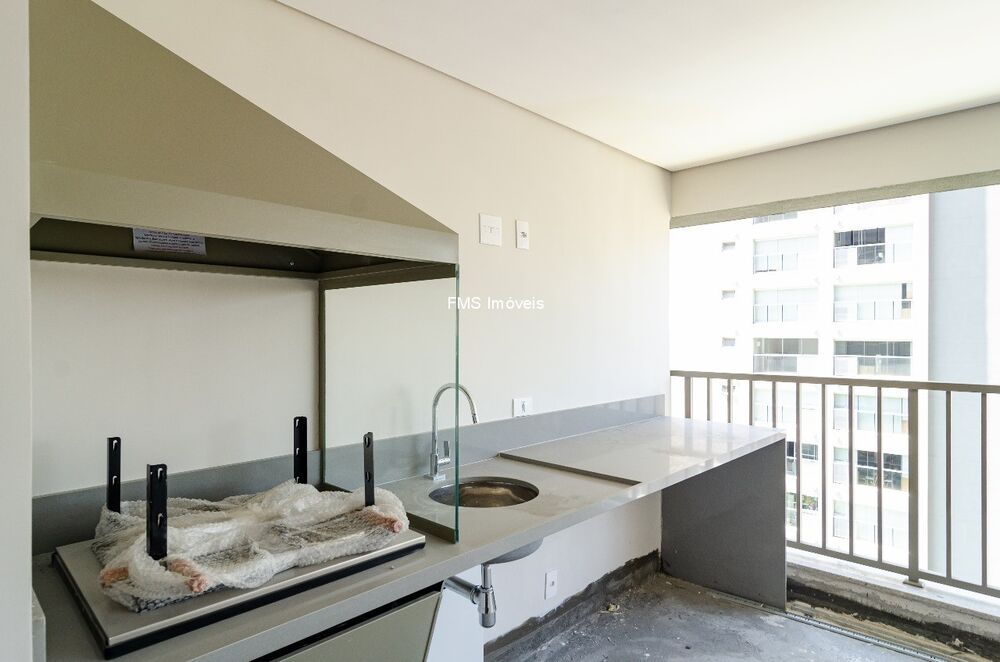 Apartamento à venda com 3 quartos, 158m² - Foto 3