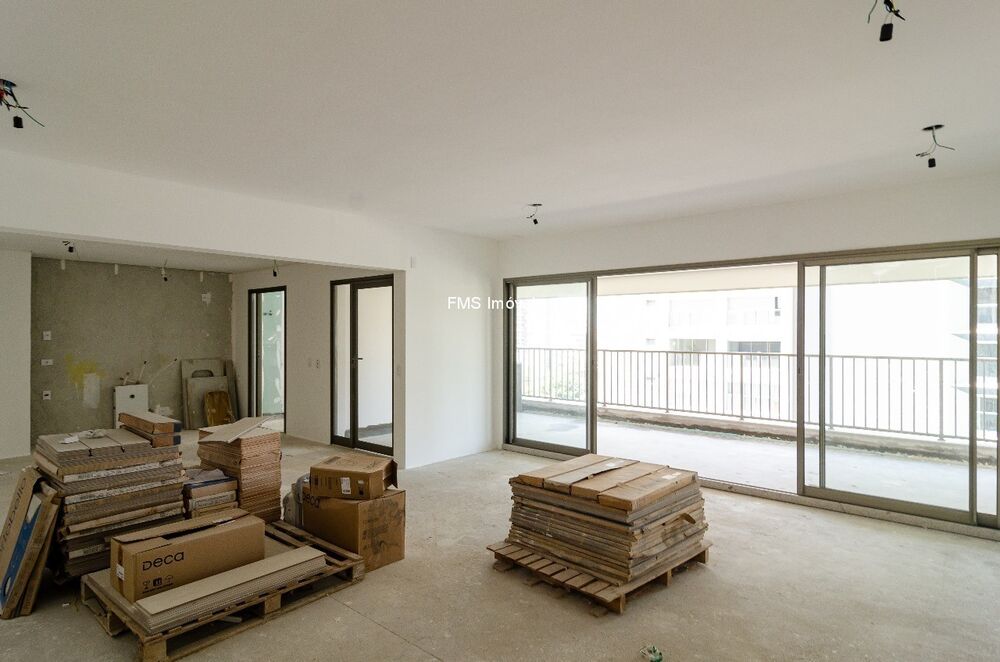 Apartamento à venda com 3 quartos, 158m² - Foto 9