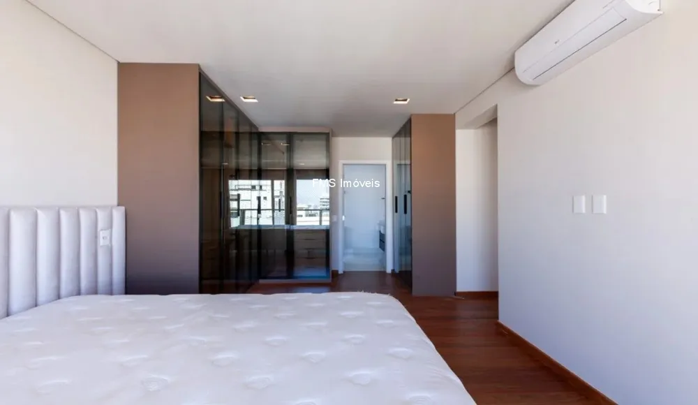 Apartamento, 3 quartos, 205 m² - Foto 2